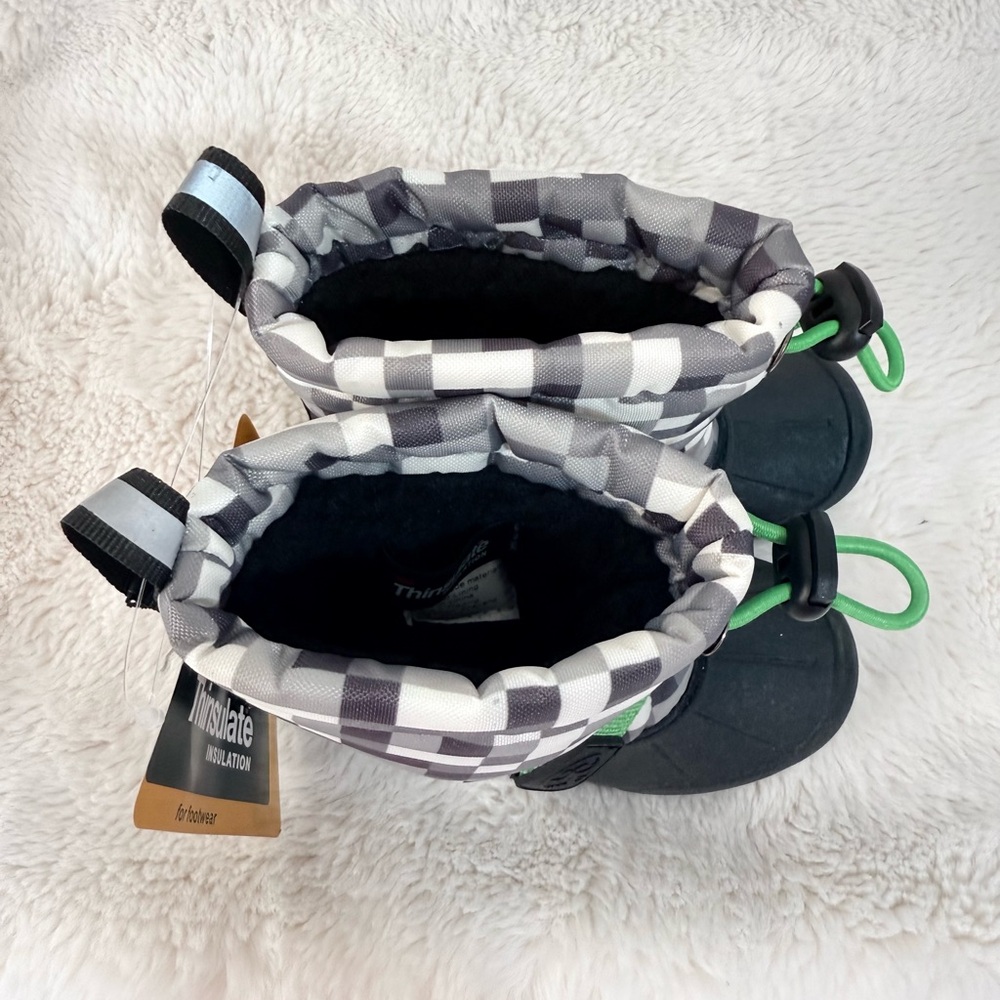 Northside Kids Checkered Snow Boots - Black, Gray, Green - Picture 3 of 5